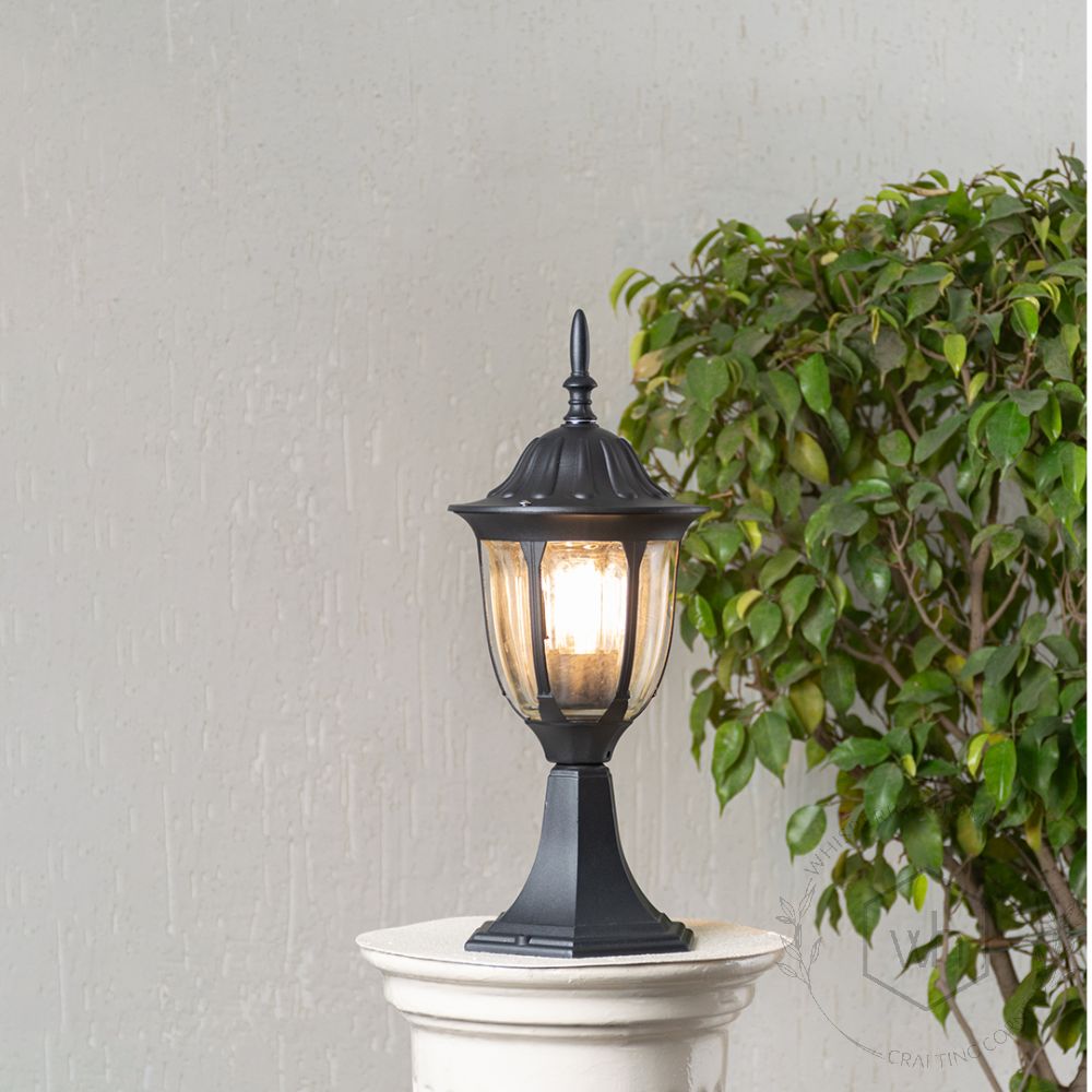 Neuro Outdoor Gate Light - Small Light On With Pillar