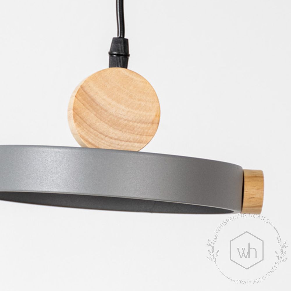 Circle Pendant Nordic Light - Black Closeup