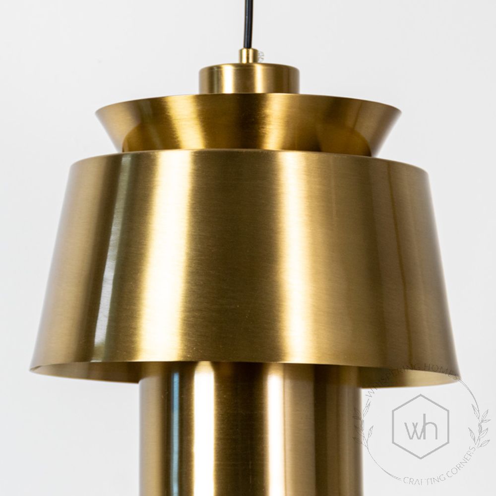 Lotta Metal Pendant Light - Gold Closeup