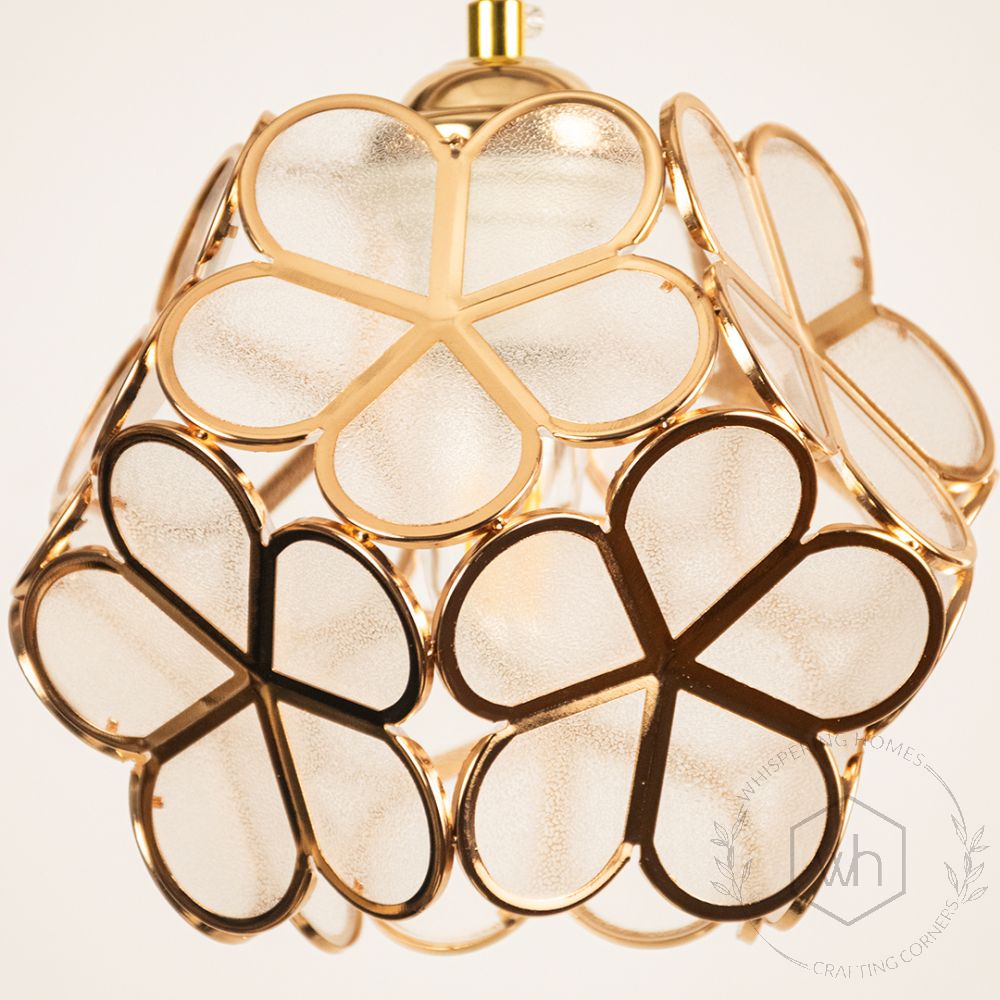 Amore Flower Pendant Light closeup