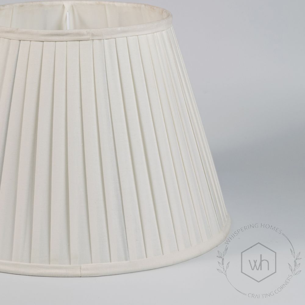 Pleated Empire Softback Lamp shade - White Closeup