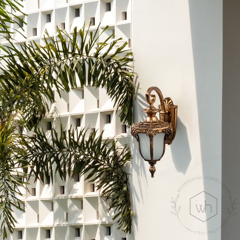 Calix Outdoor Wall Lamp - Gold Lifestyle