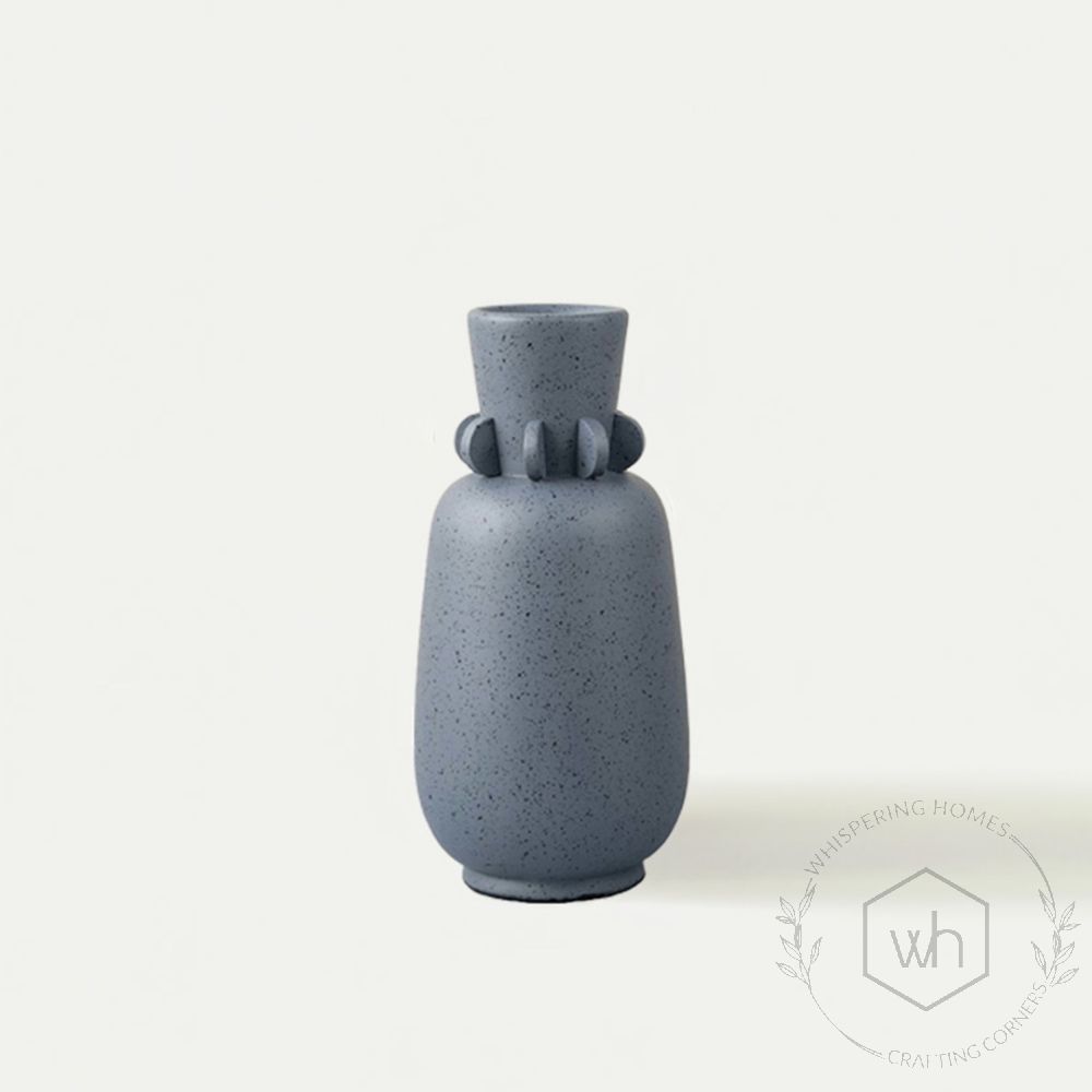 Sasa Sculpture Vase White Background