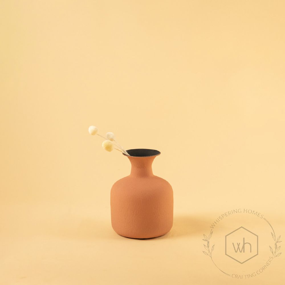 Reverie Vase - Peach Lifestyle