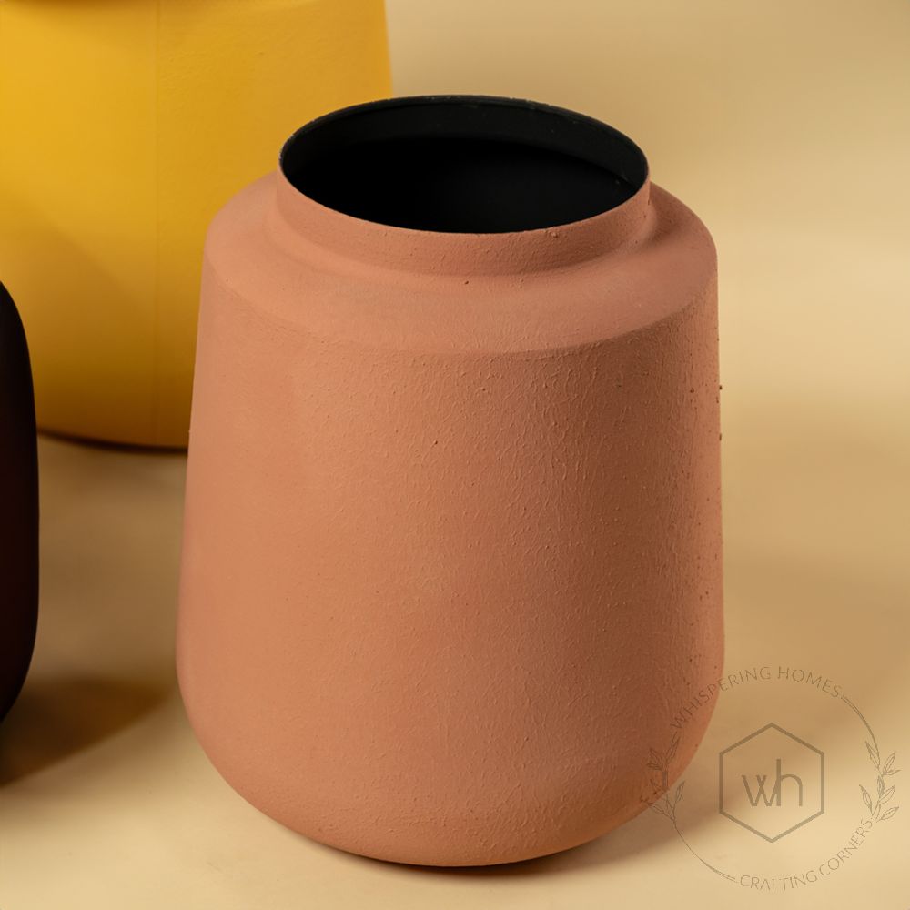 Cove Vase - Peach Closeup