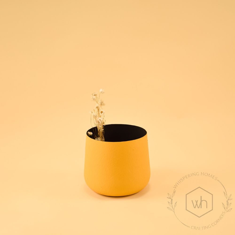 Meadow Vase - Yellow Lifestyle