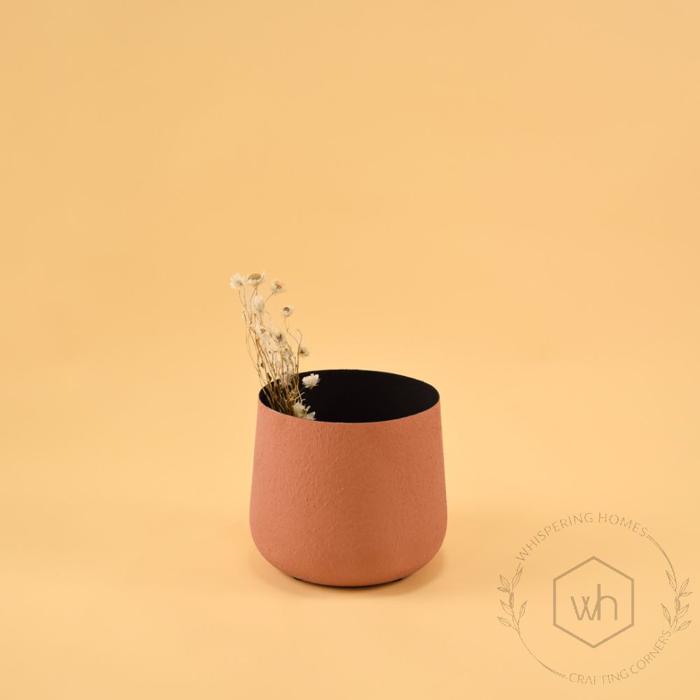 Meadow Vase - Peach Lifestyle