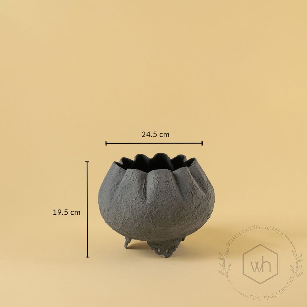 Gul Vase - Dark Grey Medium Dimensions