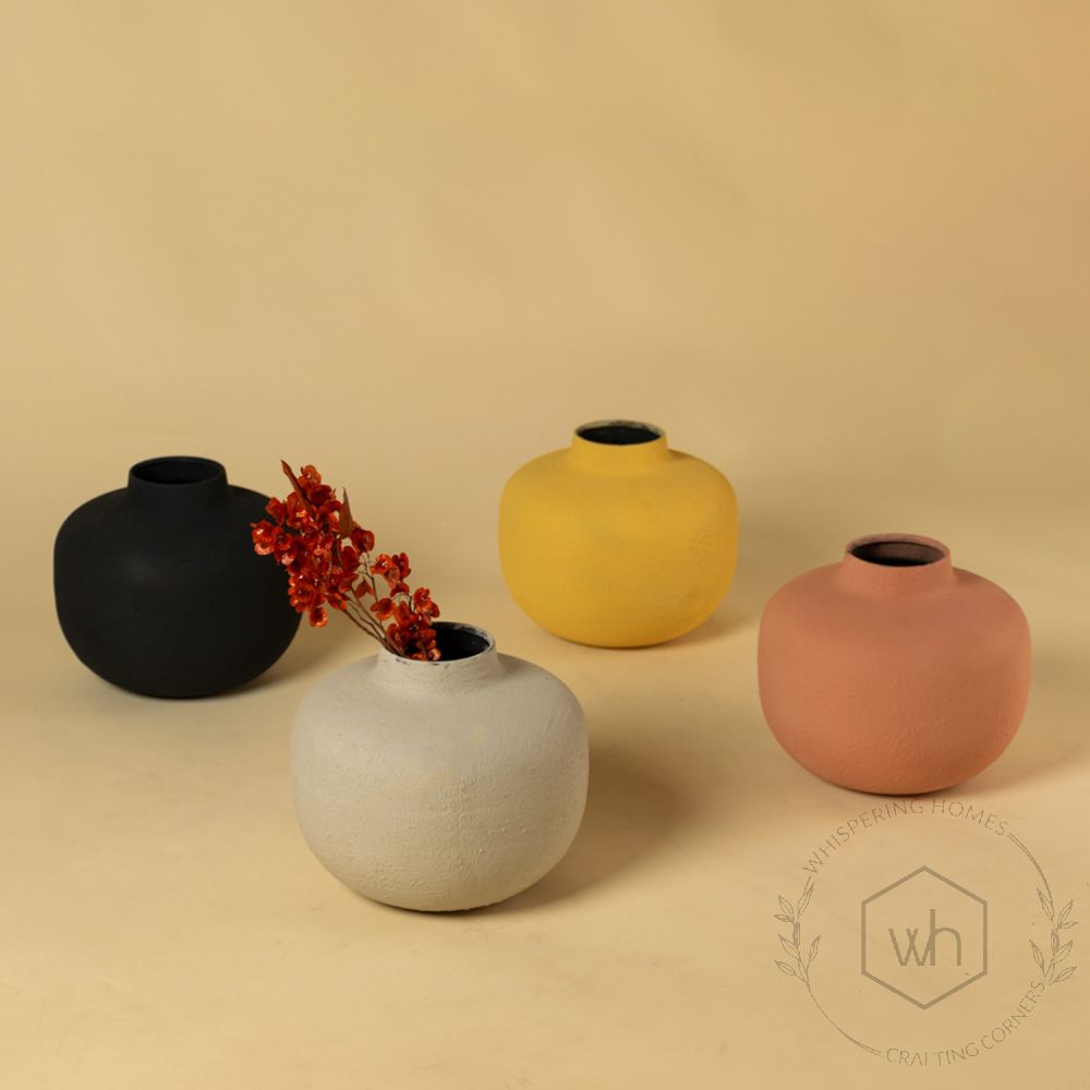 Gharvi Vase - Peach Grouped