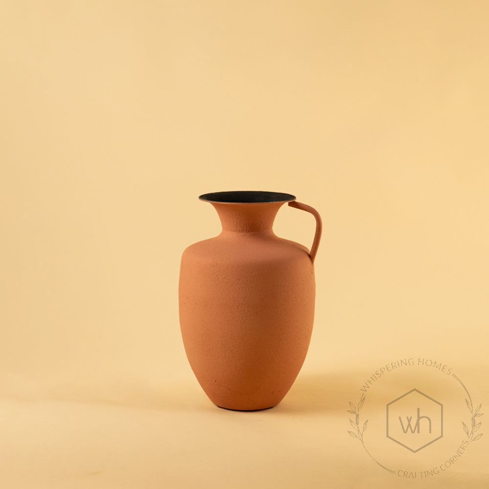 Kāseh Vase - Peach White Background