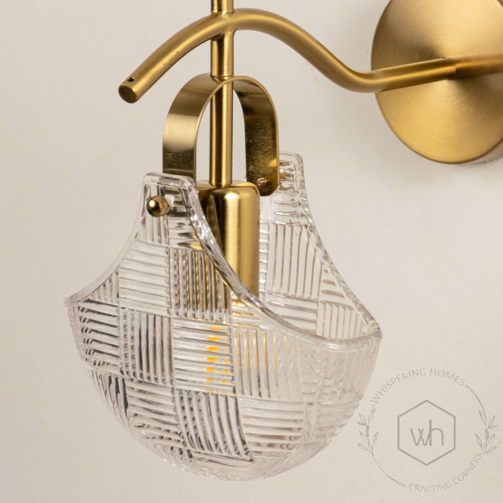 Nordic Shell Wall Sconce Closeup