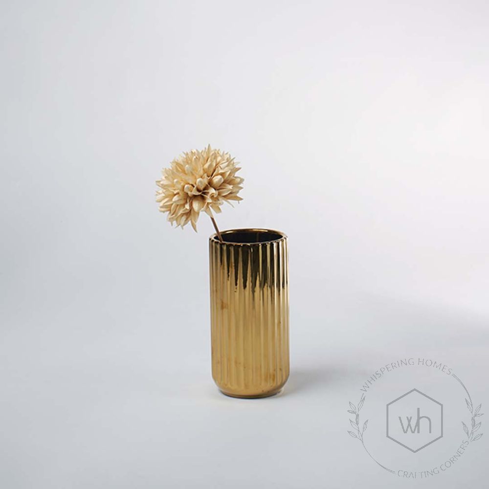 Angus Vase - Medium