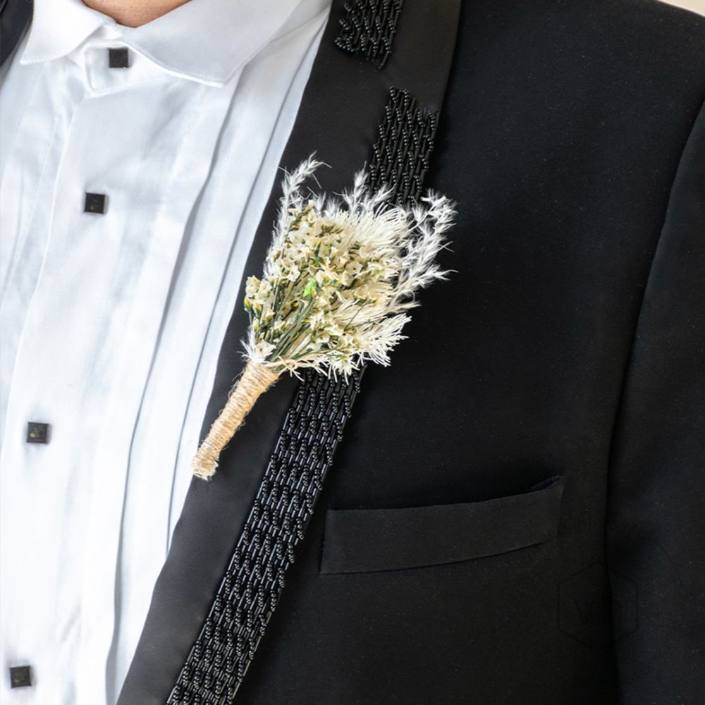 Khamisi Boutonniere Black Background