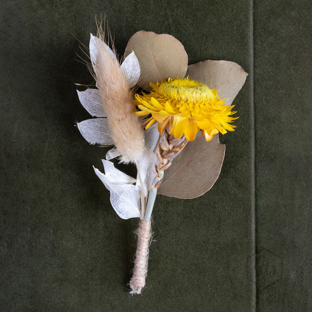 Solsike Boutonniere Closeup