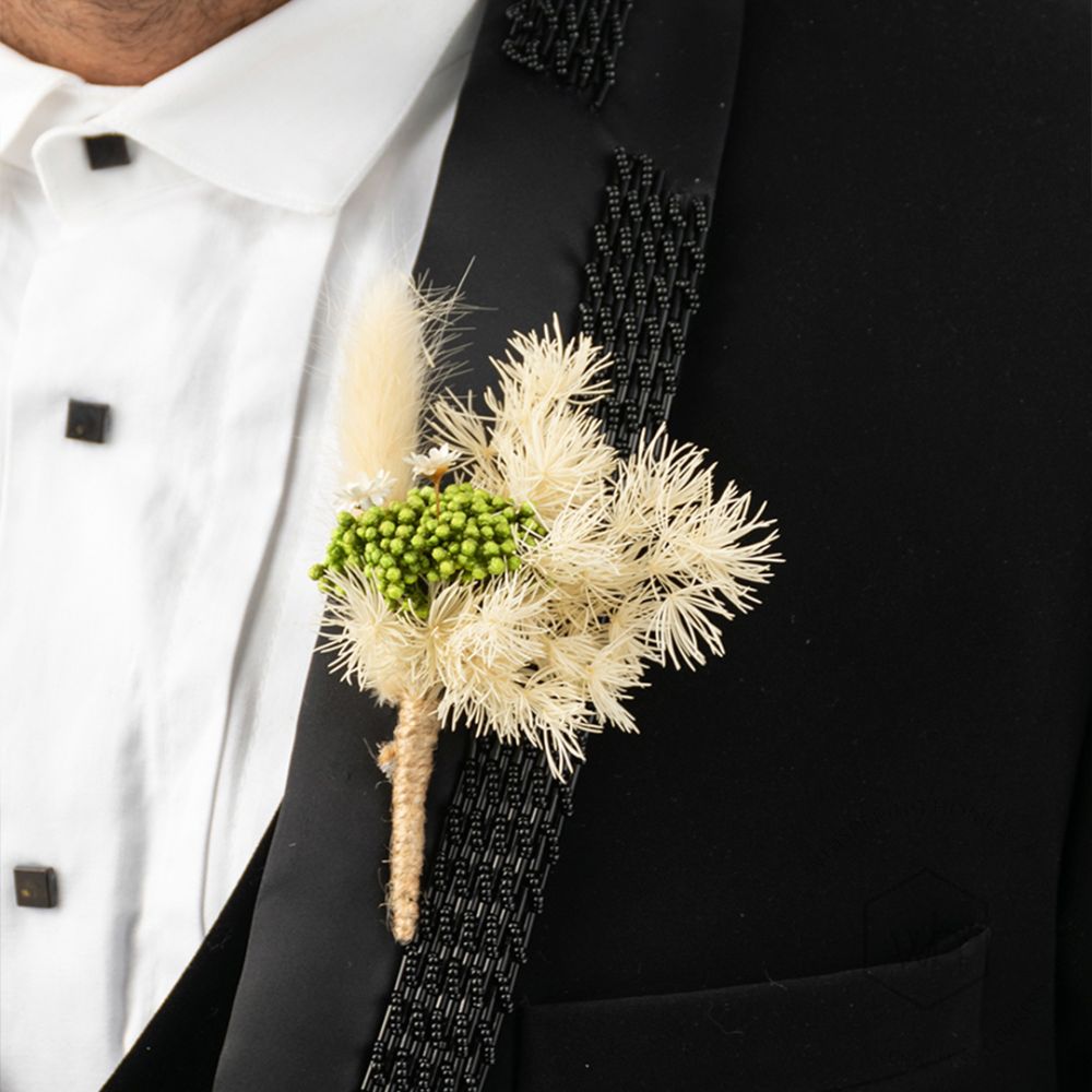 Soraya Boutonniere Closeup