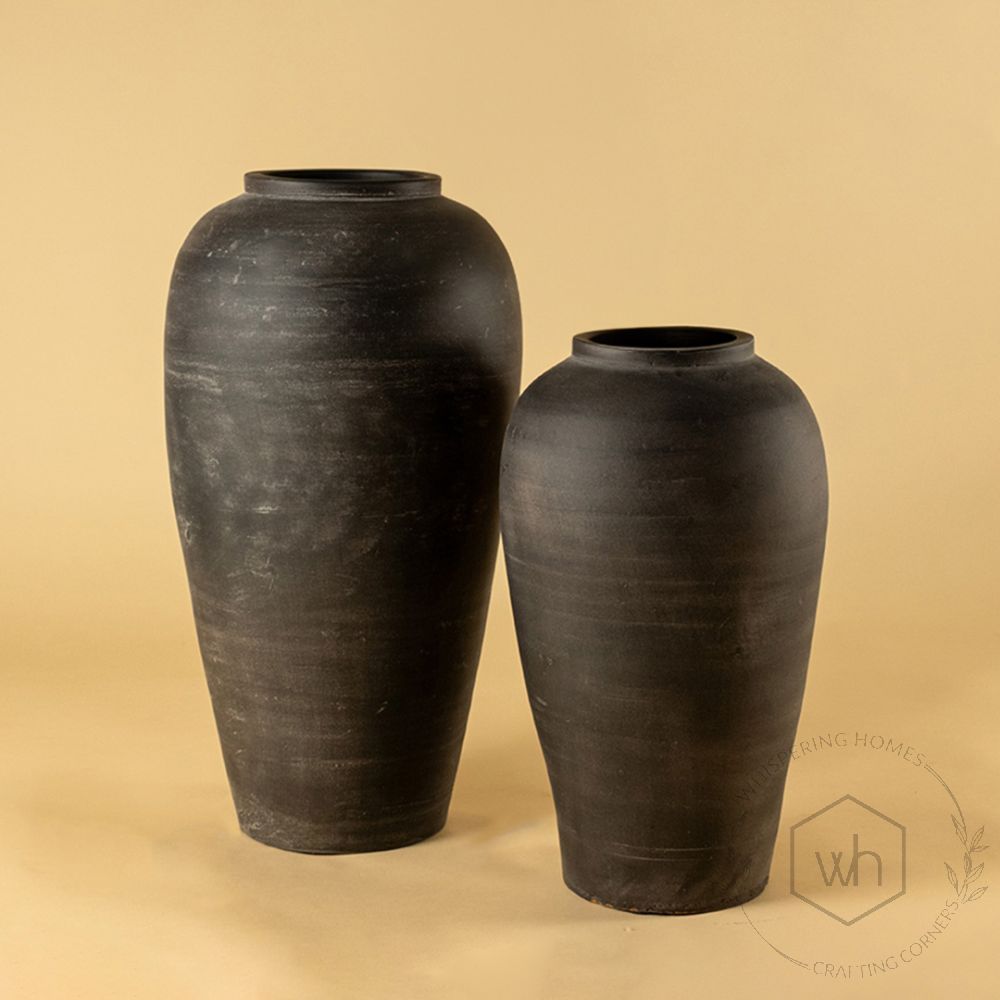 Ravenclay Terracotta Vase Medium Grouped