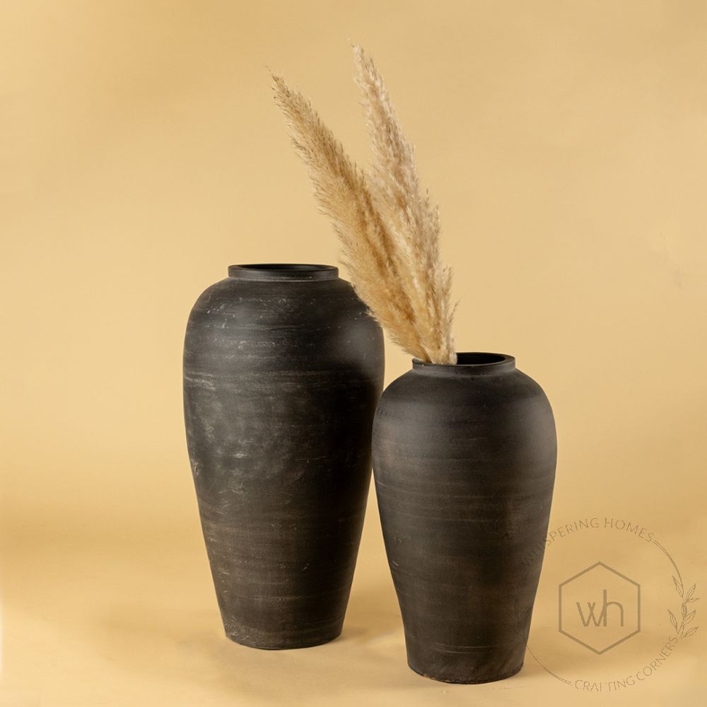 Ravenclay Terracotta Vase Medium Lifestyle 