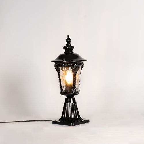 Classical Outdoor Gate Light - Black