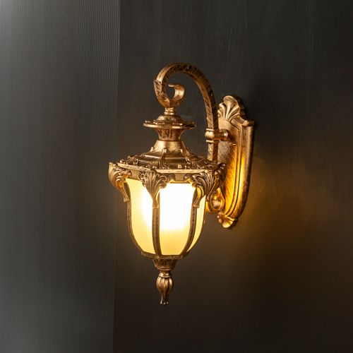 Calix Outdoor Wall Lamp - Gold