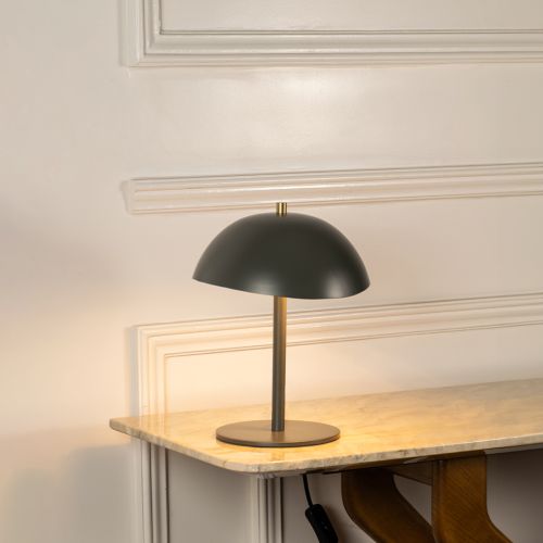 Ferum Metal Table Lamp