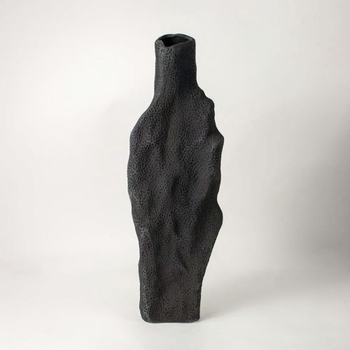 Classic Clutch Ceramic Black Vase 