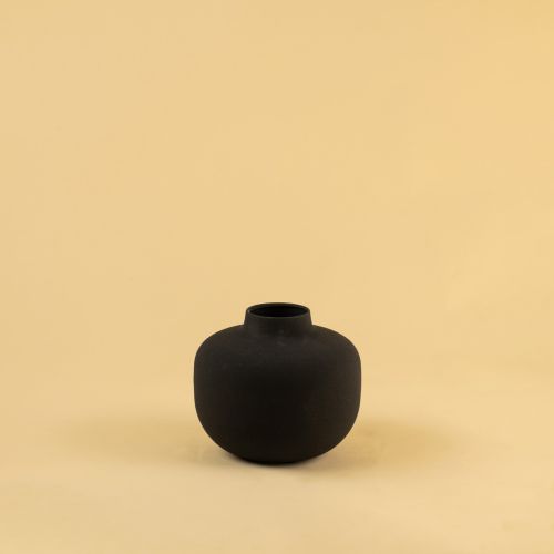 Gharvi Vase - Black White Background