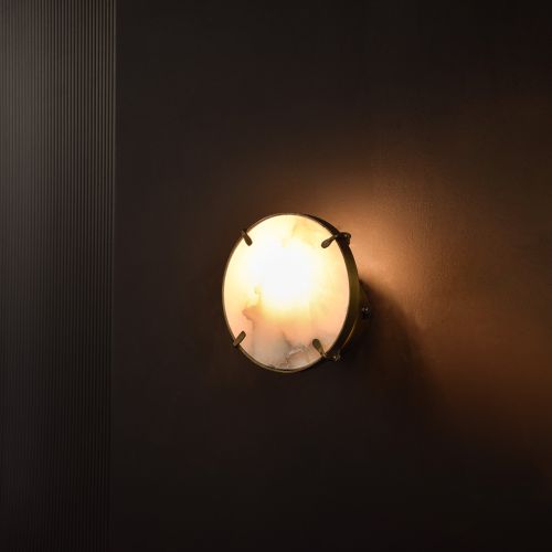 Strate Wall Light