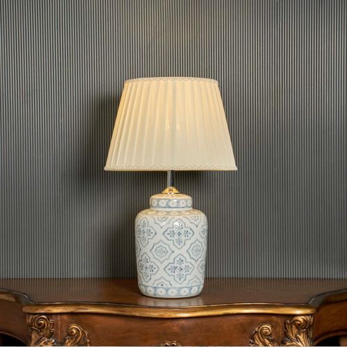 Grey Wash American Style White Ceramic Lamp with Ivory Shade