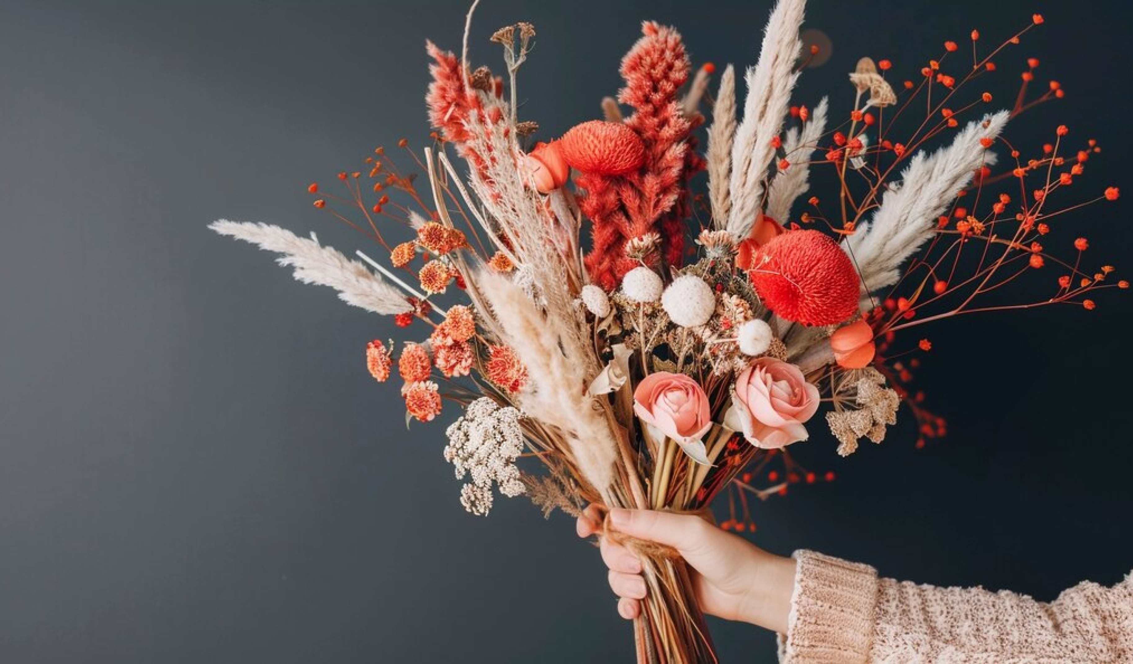 Dried Flowers vs Fresh Flowers