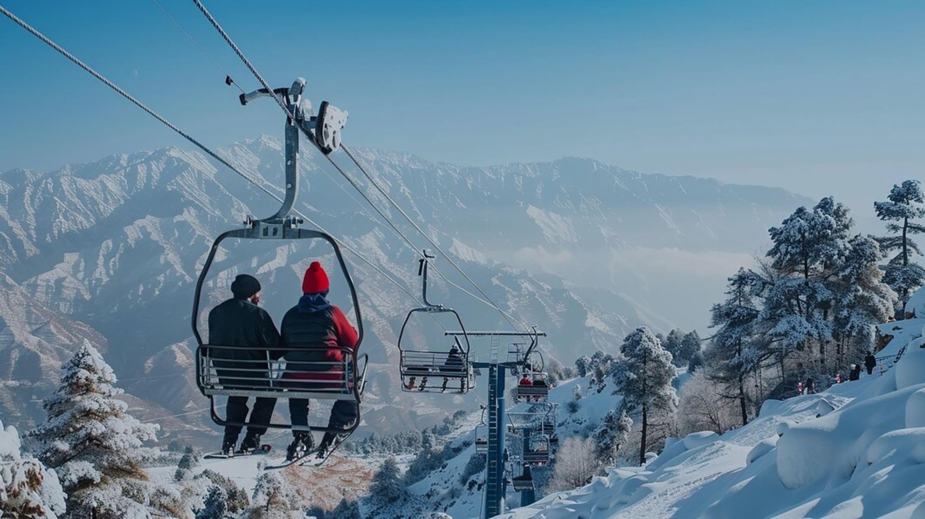 2. Auli, Uttarakhand: Skiing Capital of India