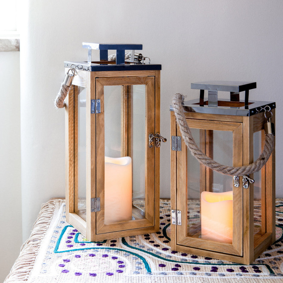 Rustic-wooden-lantern